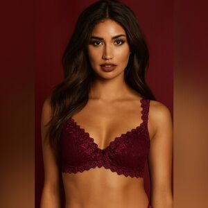 Frederick’s of Hollywood Purple Lace Underwire Bra – Size 36DDD